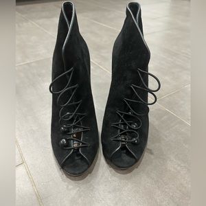 GIANVITO ROSSI VAMP BUTTON UP BLACK SUEDE HIGH HEEL ANKLE BOOTS,